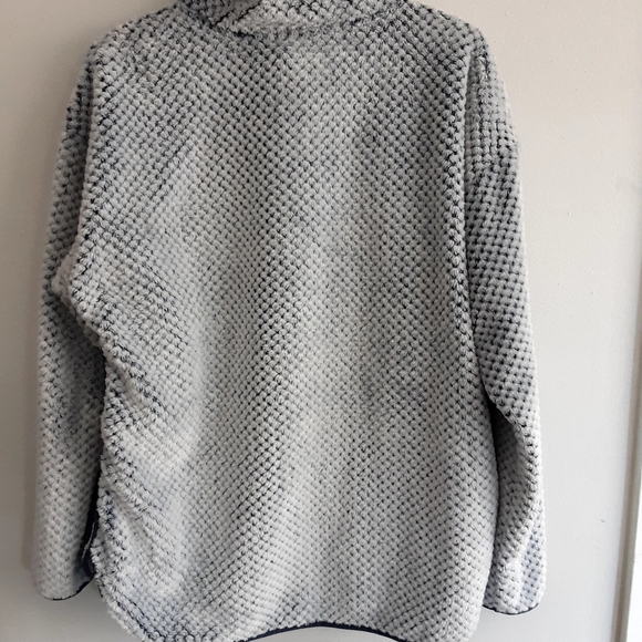 St. John's Bay | PLUSH Super Soft Sweater  L - Picture 2 of 7